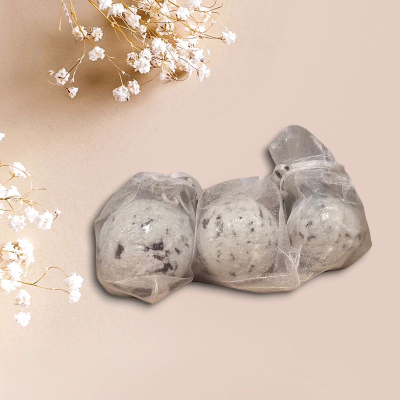 Lavender &amp; Rose Bath Bomb