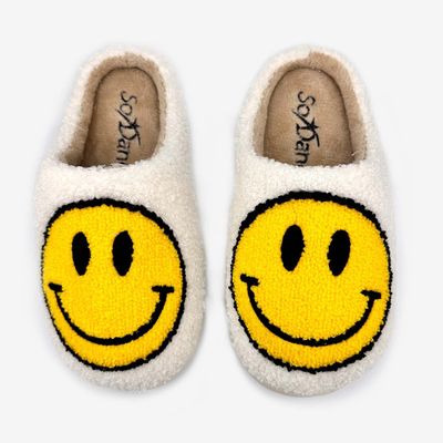 SMILEY FACE SLIPPERS #BT50
