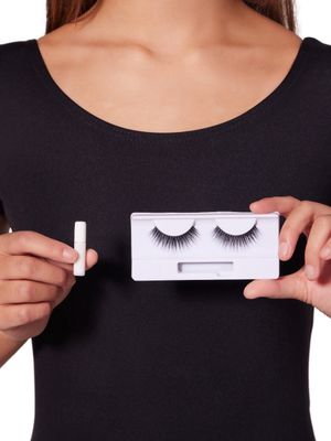 Performance Eye Lashes #BH1715