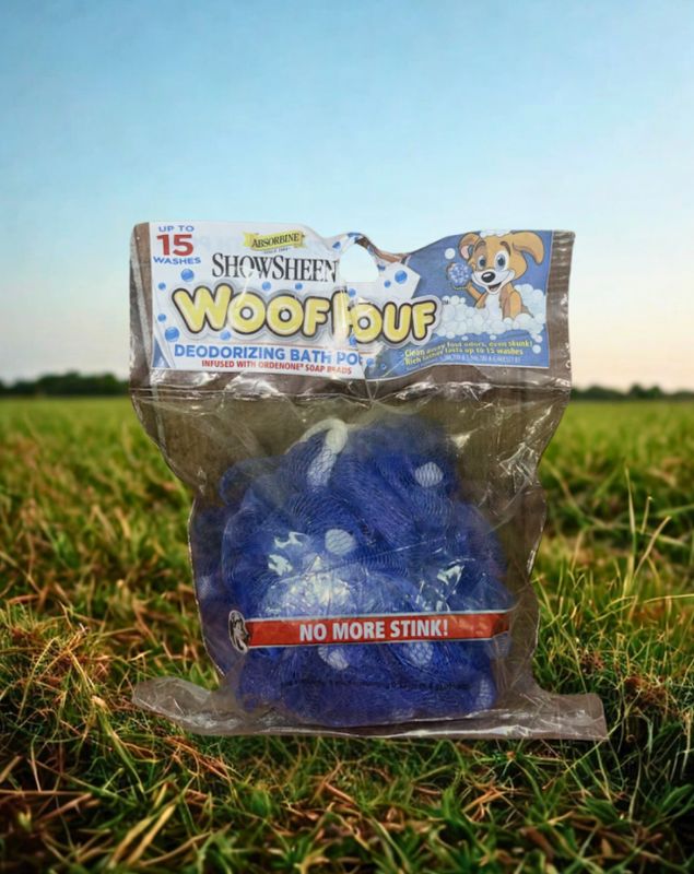 Showsheen Woof Pouf deoderizing bath pouf