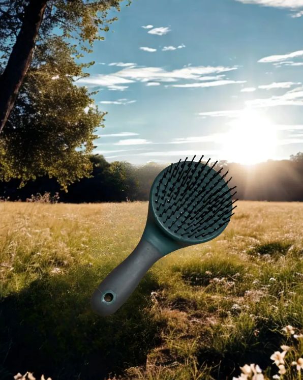 Hy Equestrian mane &amp; tail brush
