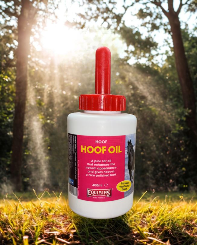 Equimins hoof oil brush on