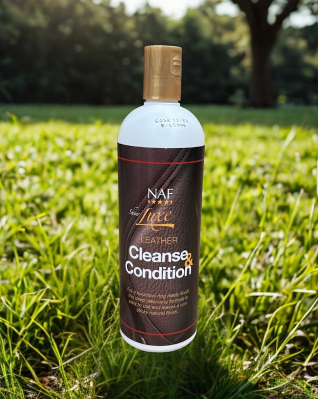 NAF Sheer Luxe Cleanse &amp; Condition