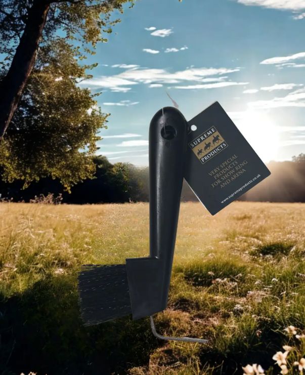 Supreme Products Pampered Pony Hoof Pick black/gold