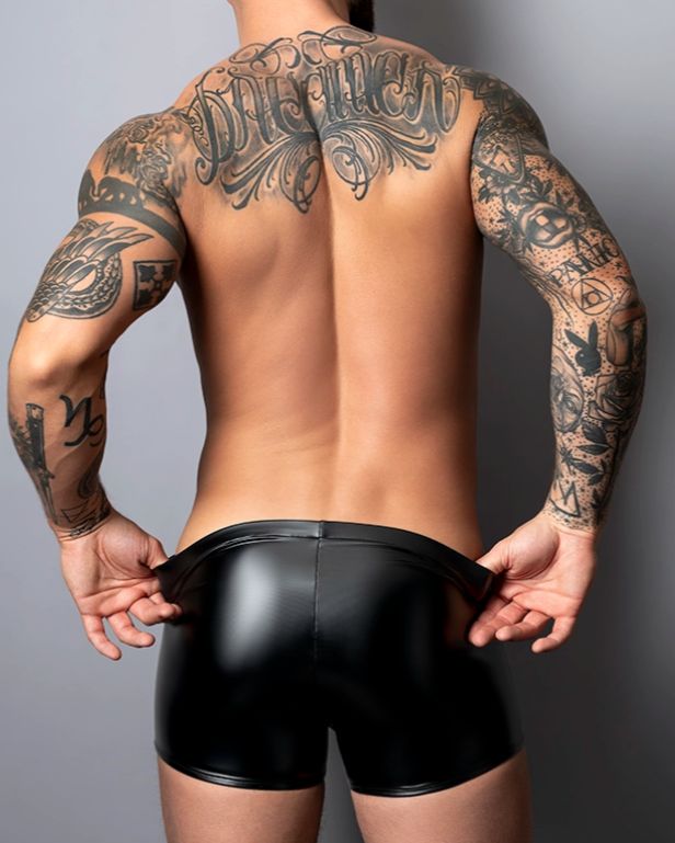 Liquid Onyx 2.0 Pouch Short