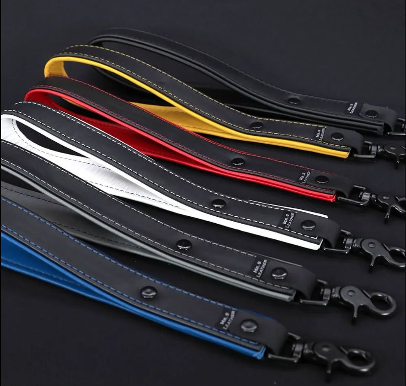 Hardline Short Leash, Colour: Black