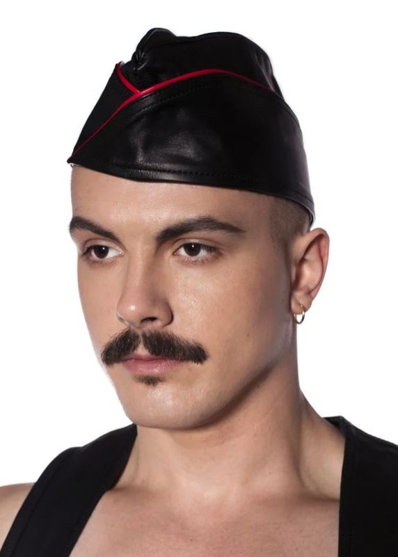 Triangle Cap Black/Red