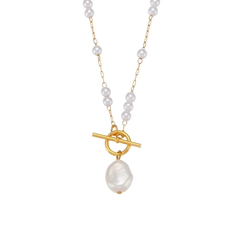 Knot &amp; Pearl Drop Pendant