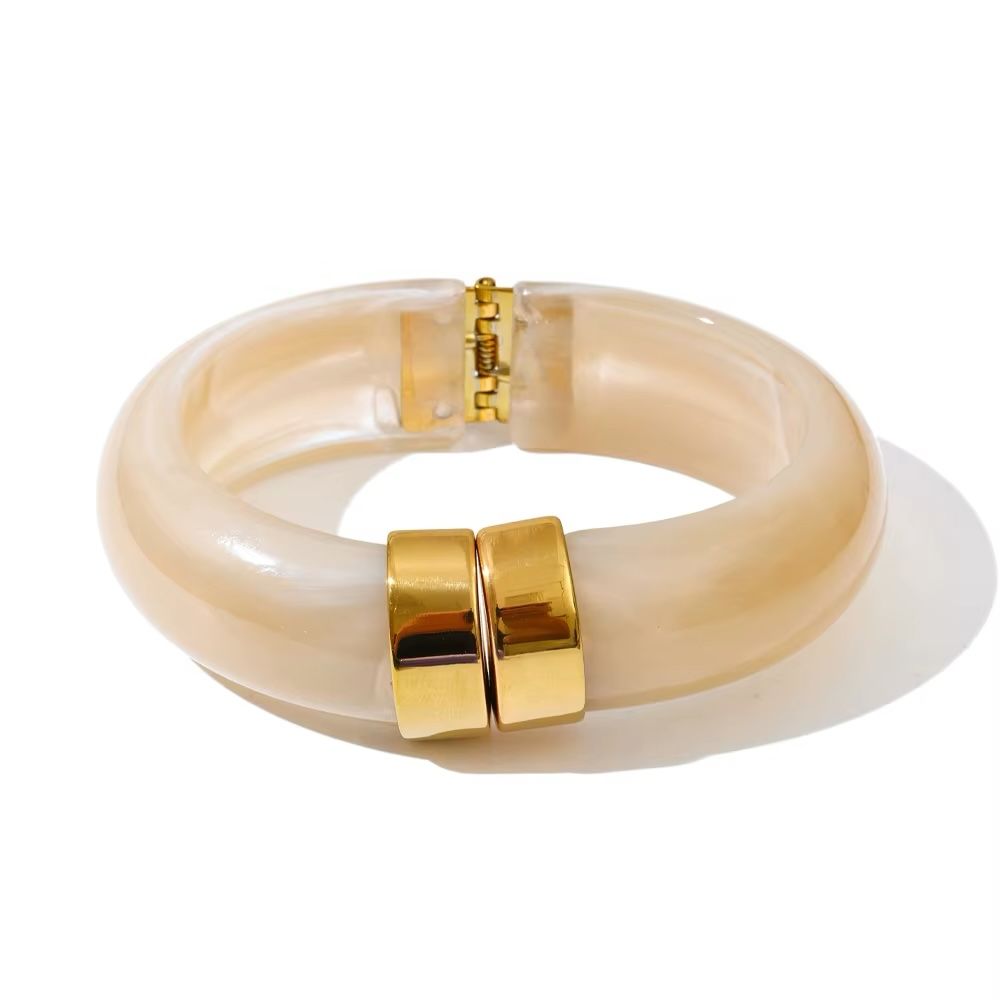Gem Bangle, Style: Style 4