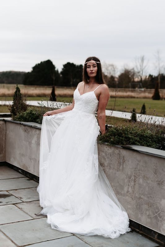 British Bridal size 6