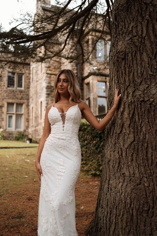 British Bridal size 10 WD175