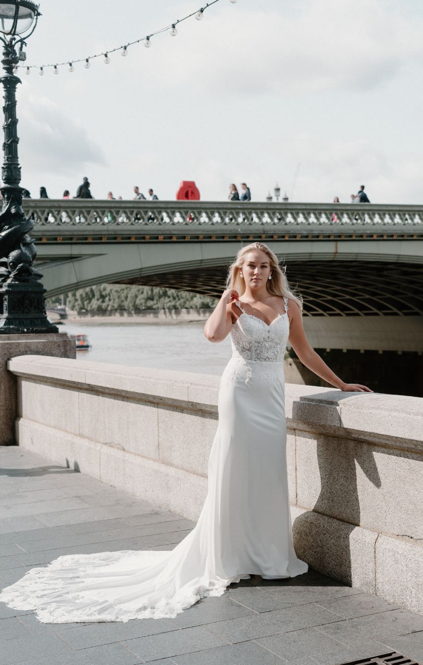 British Bridal size 10 WD172
