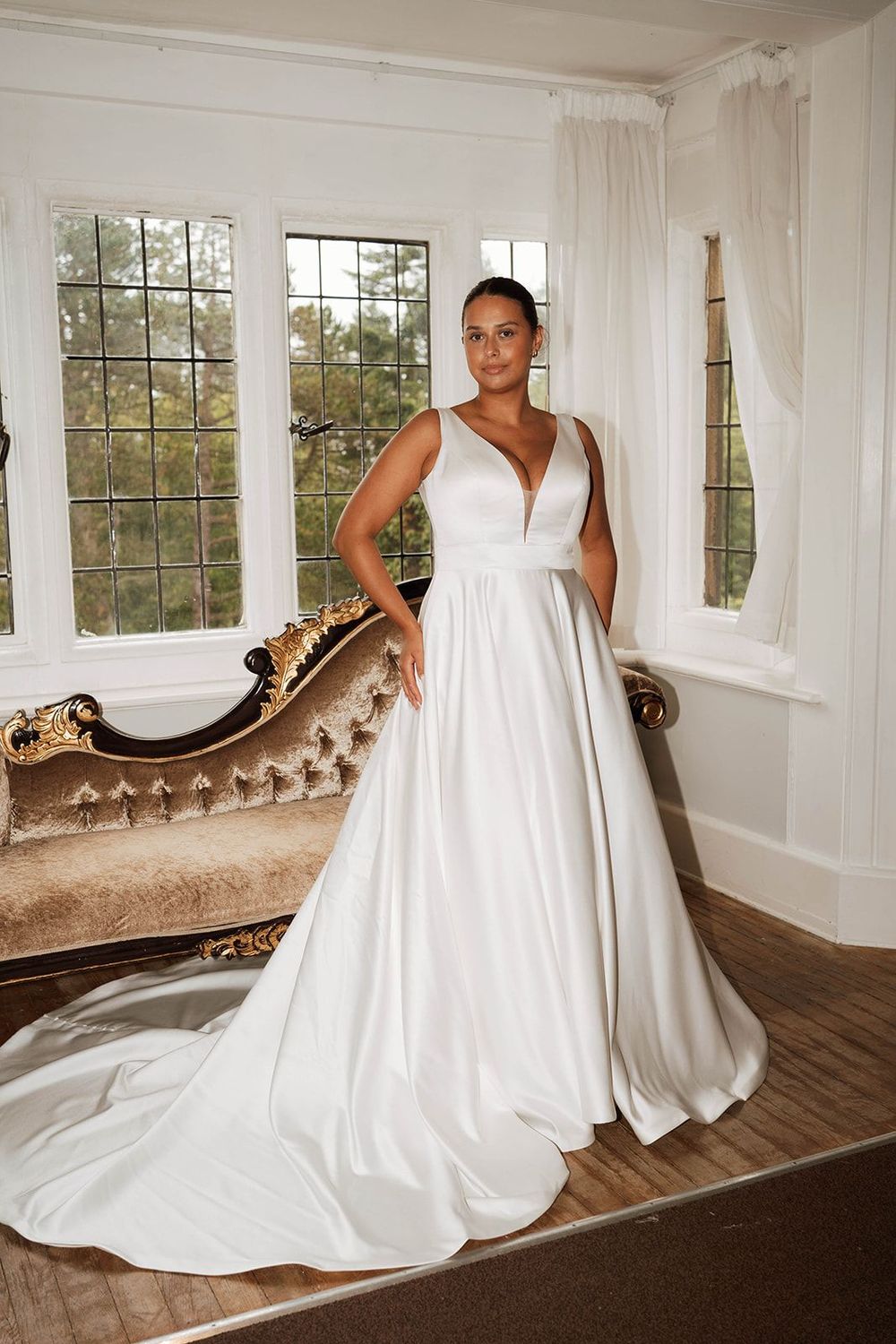 British Bridal size 12 WD149