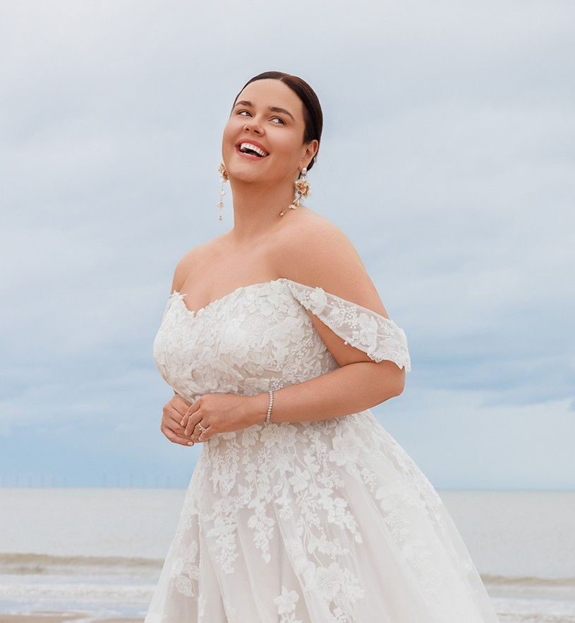Island Bridal size 24 26825