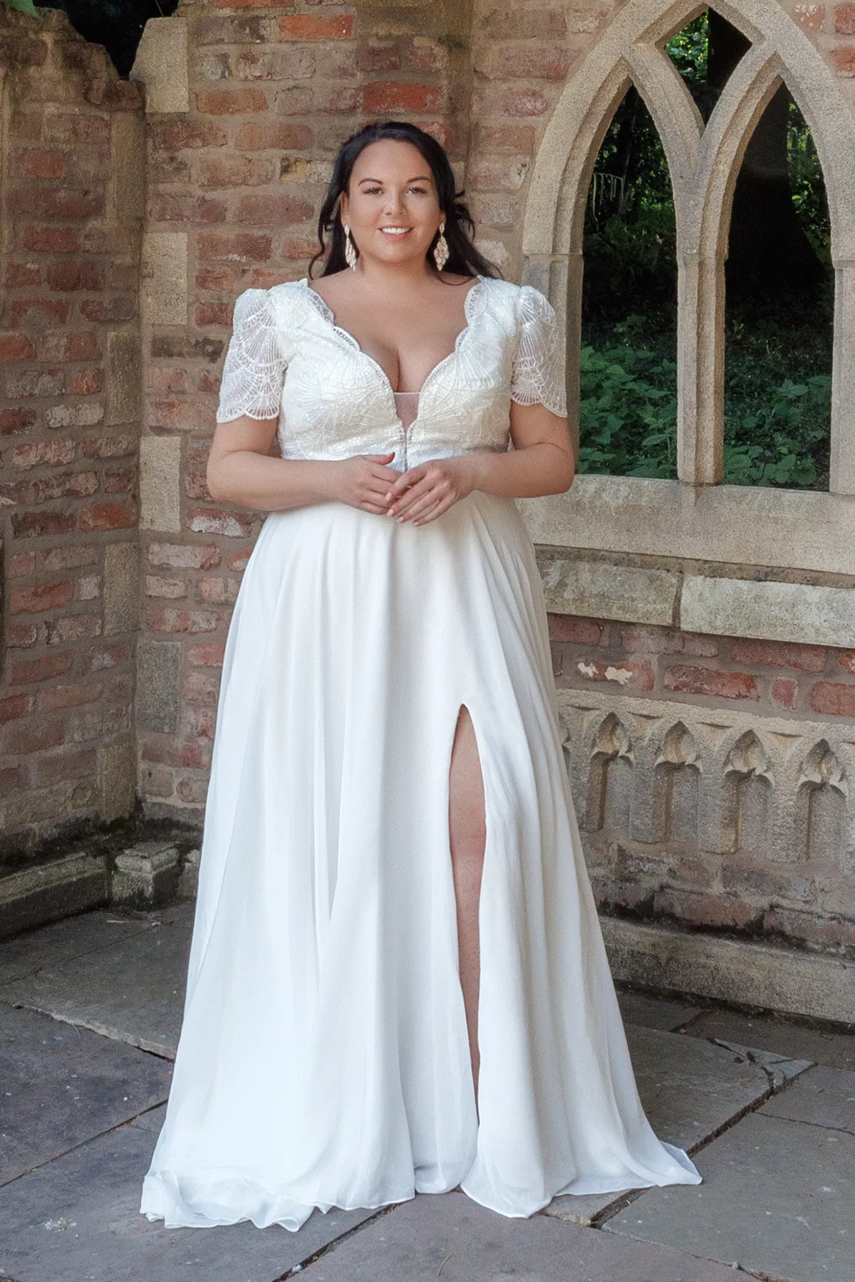 Island Bridal size 24 25716