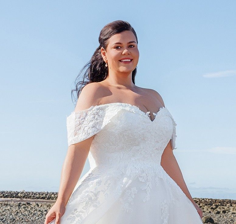 Island Bridal size 20 26835 Lucina