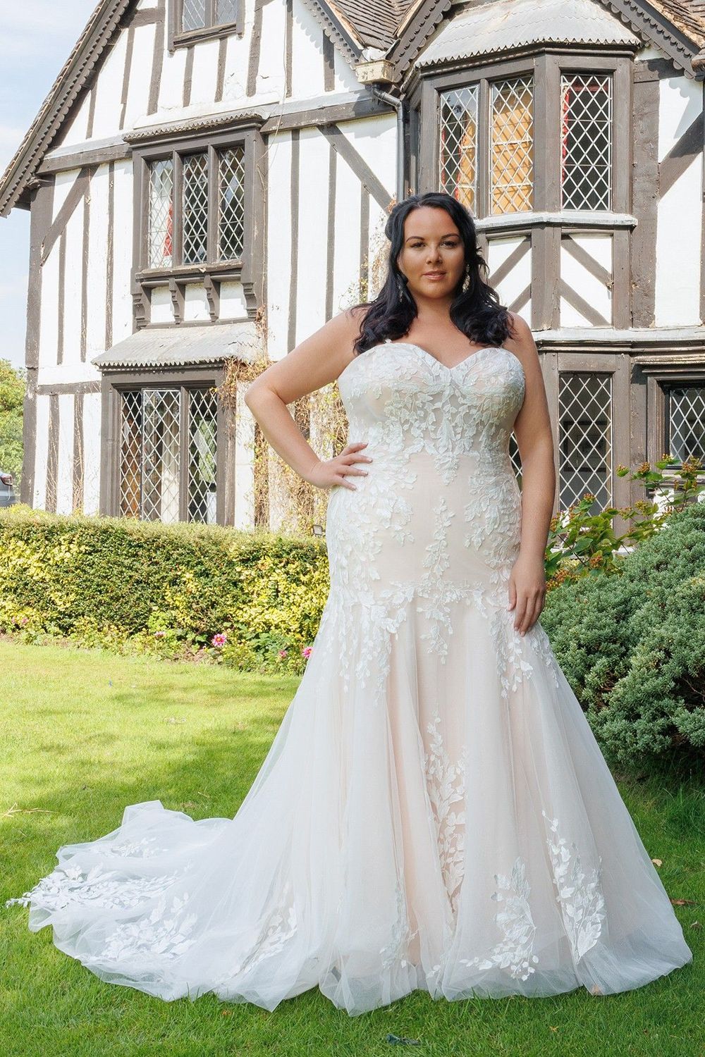 Island Bridal size 26 25727