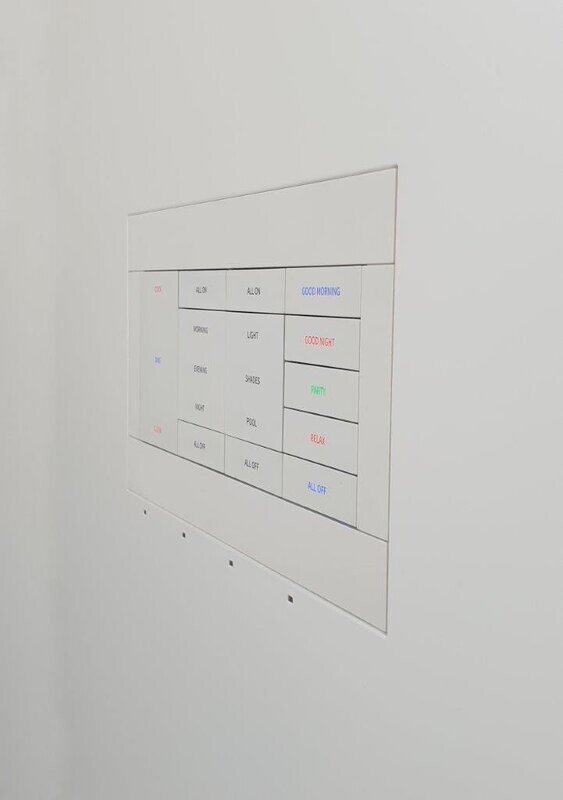 Crestron® HZ-FP-G4 Keypad