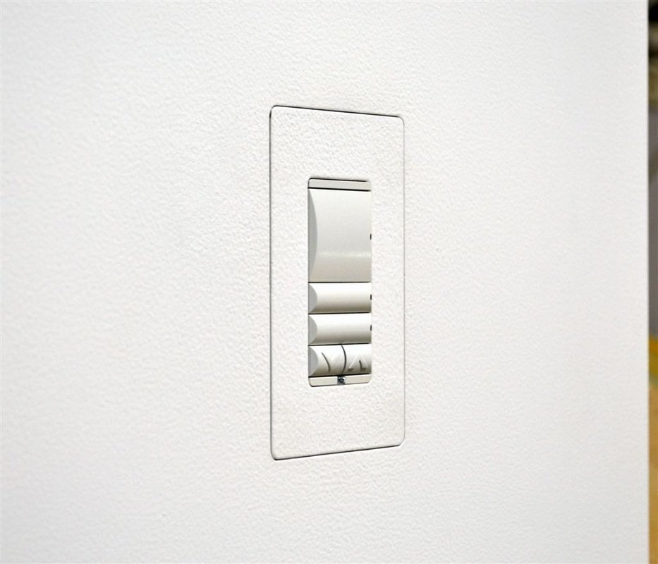 Control4® Decora Wired Keypad