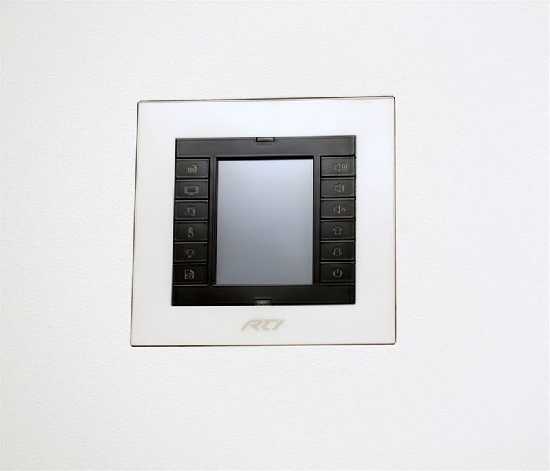 RTI® KX2 2.8" In-Wall Touch Panel Keypad
