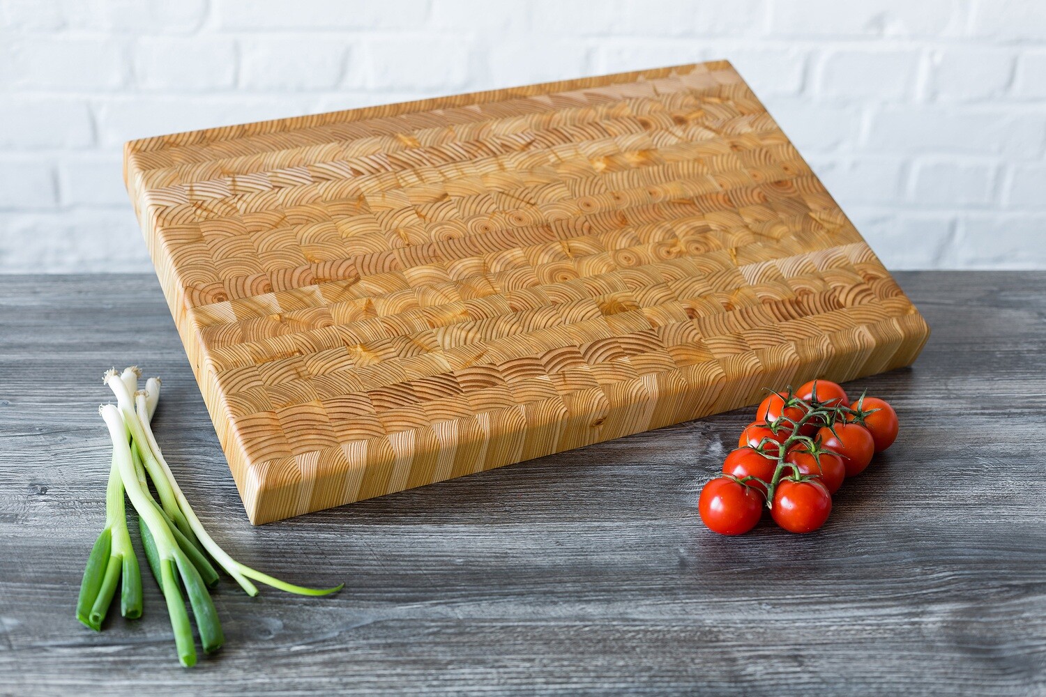 Larch Wood Premium Cutting Board - Large