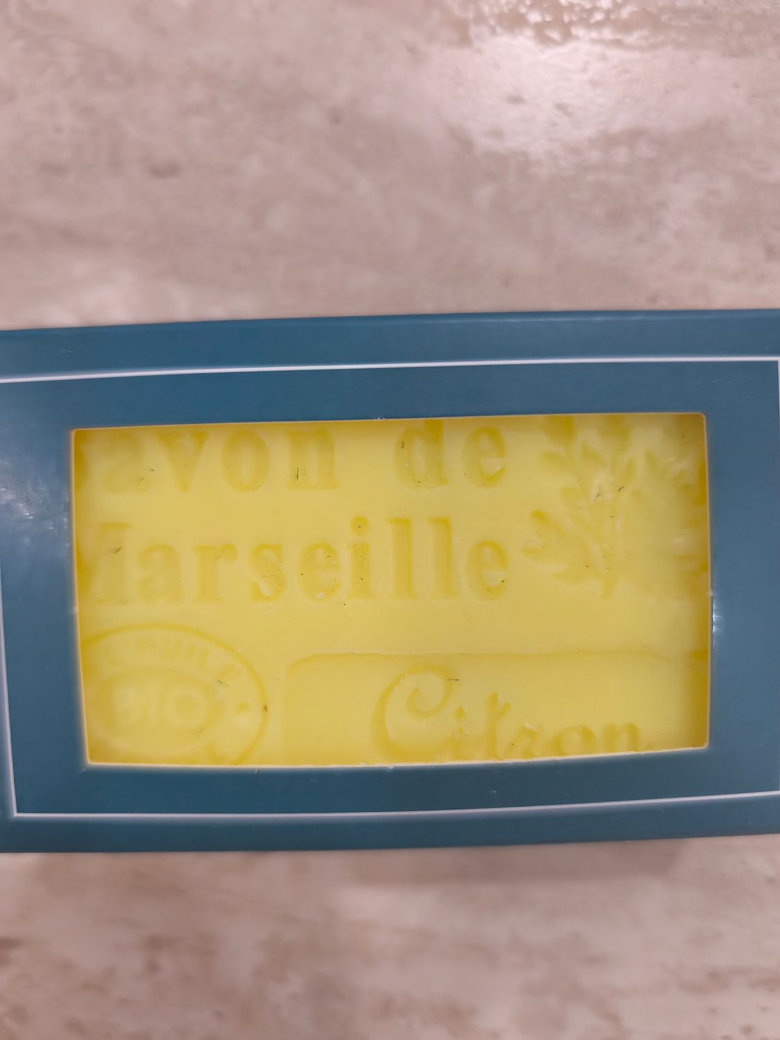 Savon de Marseille citron