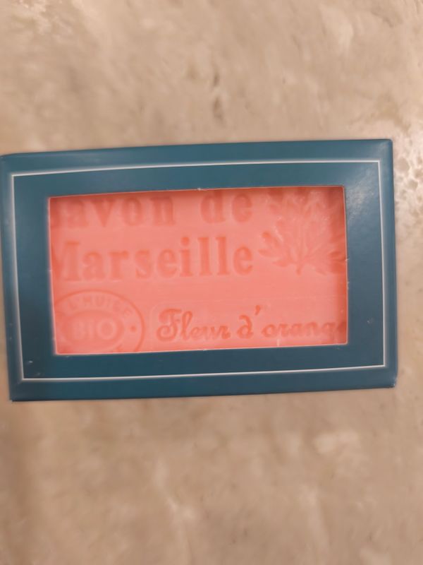 Savon de Marseille fleurs d'oranger