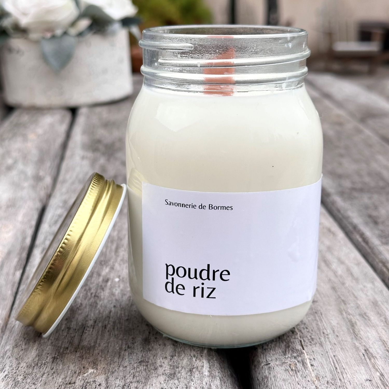 Bougie poudre de riz