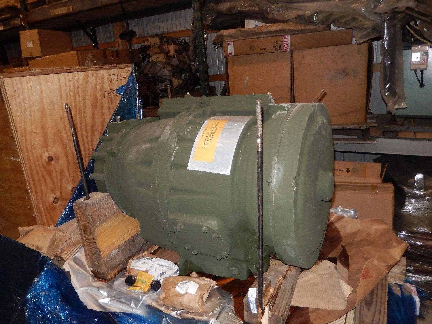 CAT 7155 TRANSMISSION 16 speed M916 M917 M918 M920 2520-01-082-8143 MA317-21020