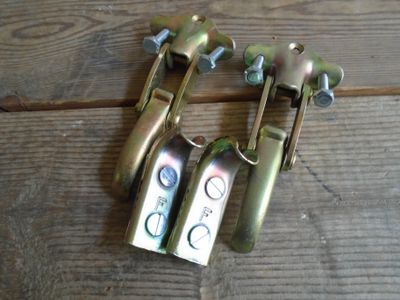 Interior Windshield Clamp Assembly