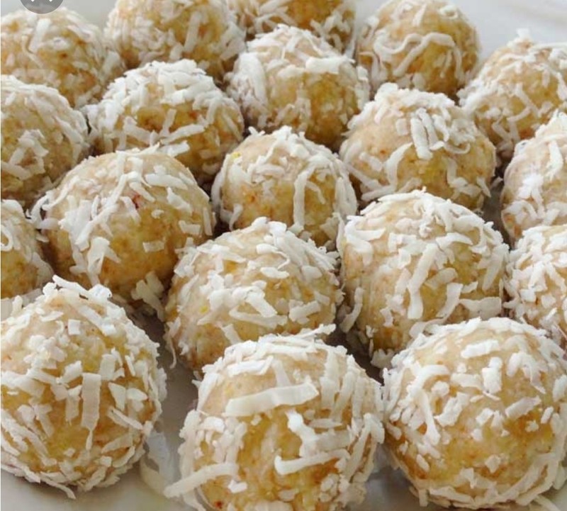Lemon Coconut Protein balls x 12