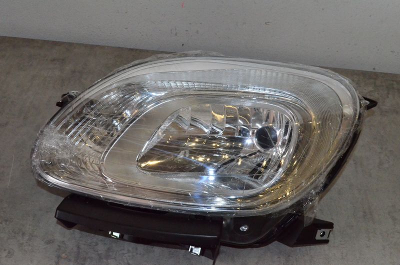 Lampa przód przednia lewa FIAT PANDA III CROSS 2012