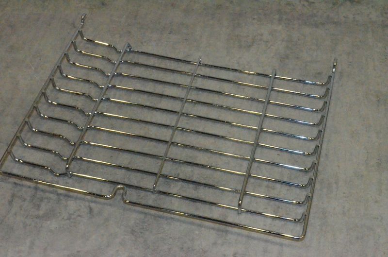 Ruszt do piekarnika 33,5x26 z uchwytem