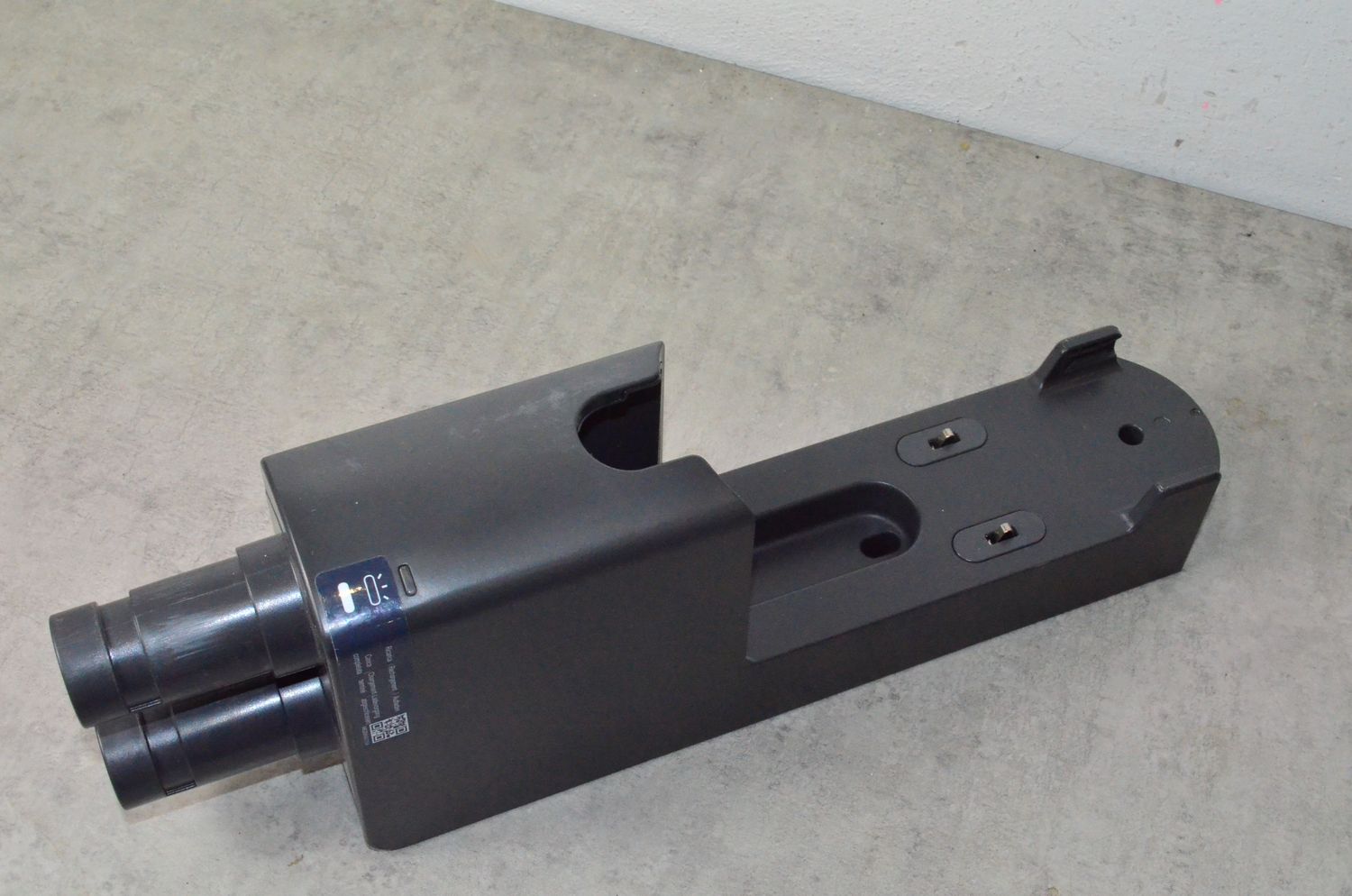 Stacja wieszak do odkurzacza pionowego LG CordZero A9K ULTRA1B