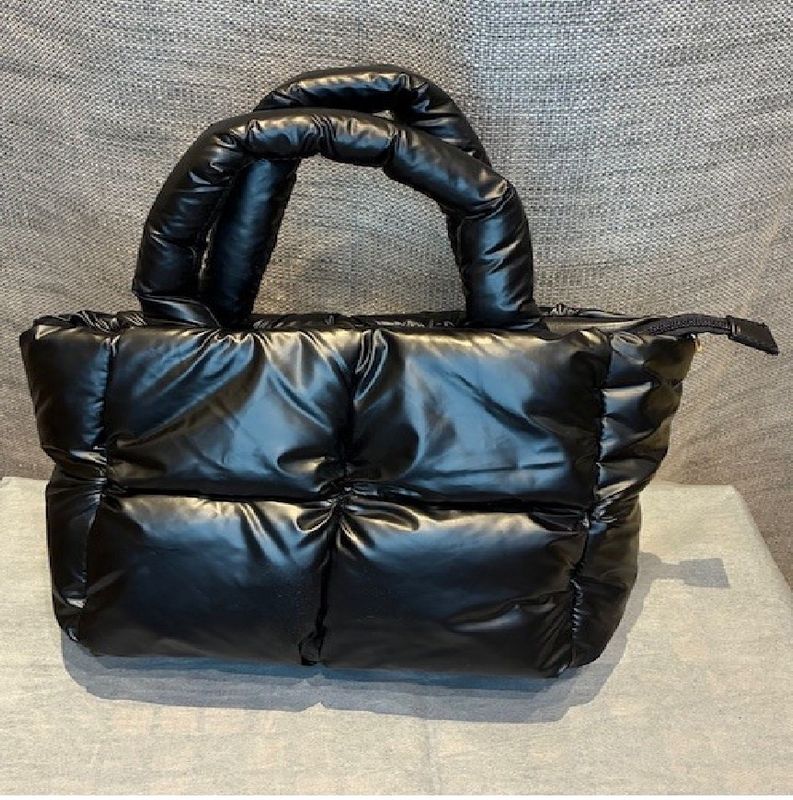 M2354  BRITTANY PURSE