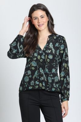 CROSS TOP W/TASSEL