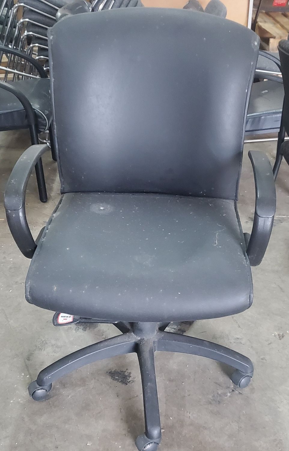 Office chair black wheeled