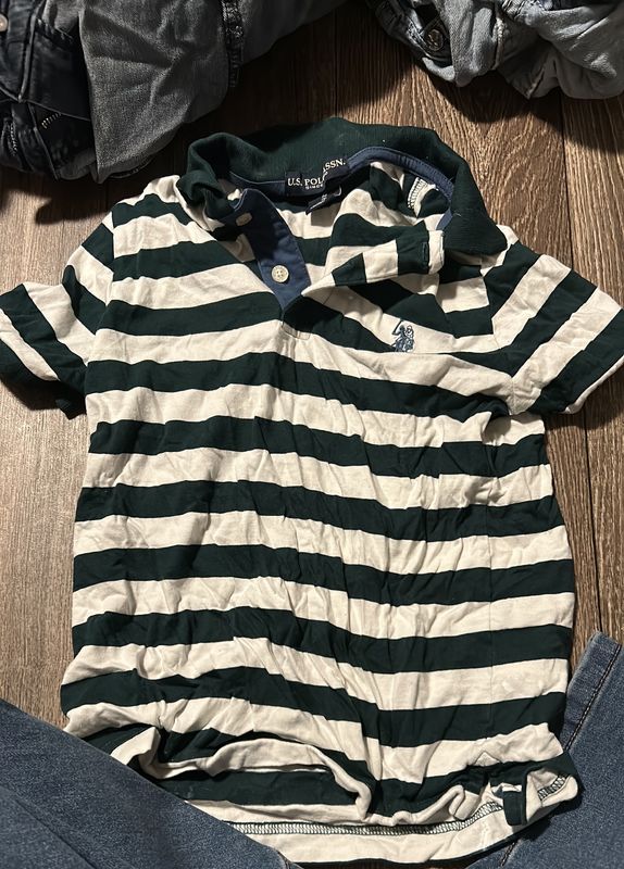 Women’s medium striped polo