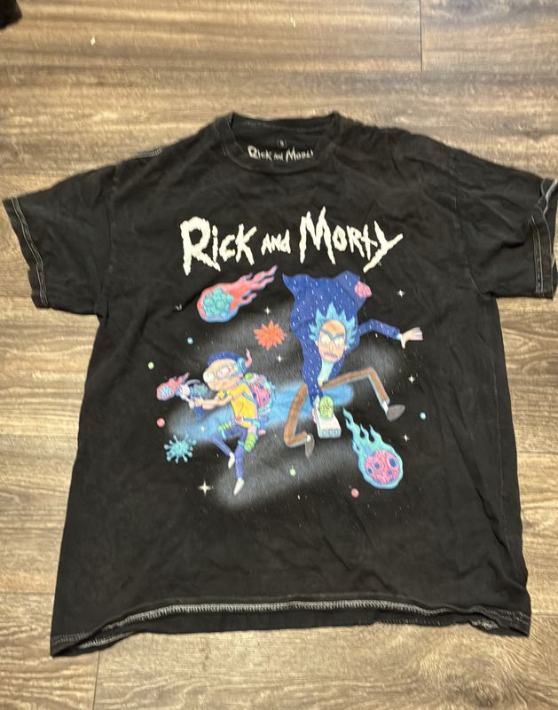 Rick and Morty Women’s Small Shirt