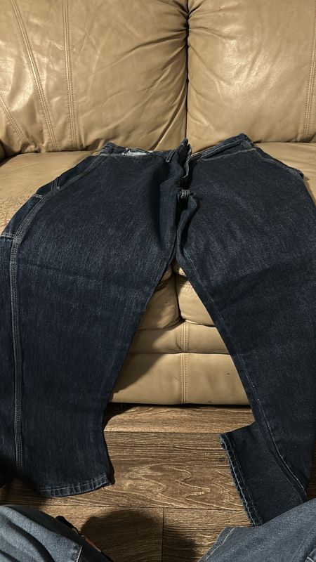 Men’s dark blue jean 32x32