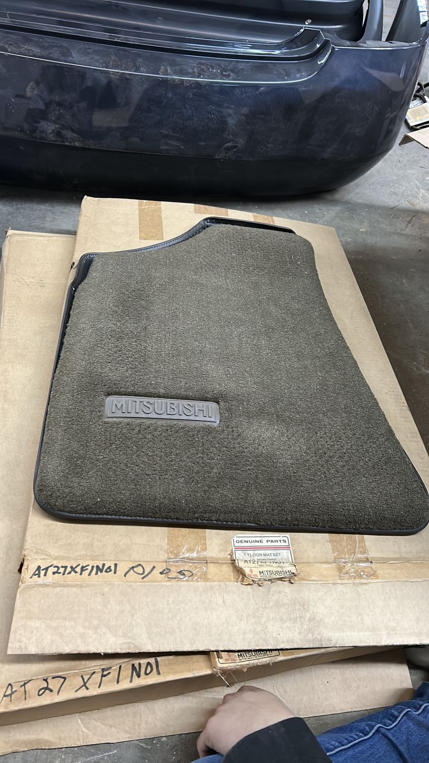 Mitsubishi floor mat brown 