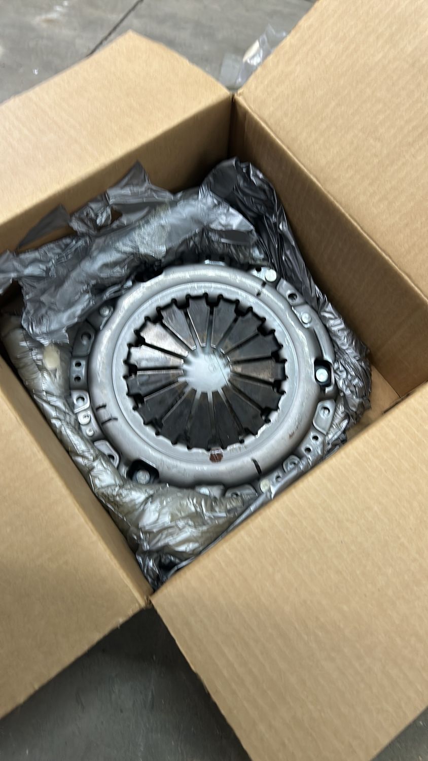 Mitsubishi eclipse/ 3000gt clutch pressure plate 