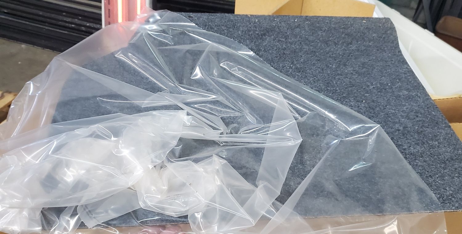 Trim trunk foam mr789610