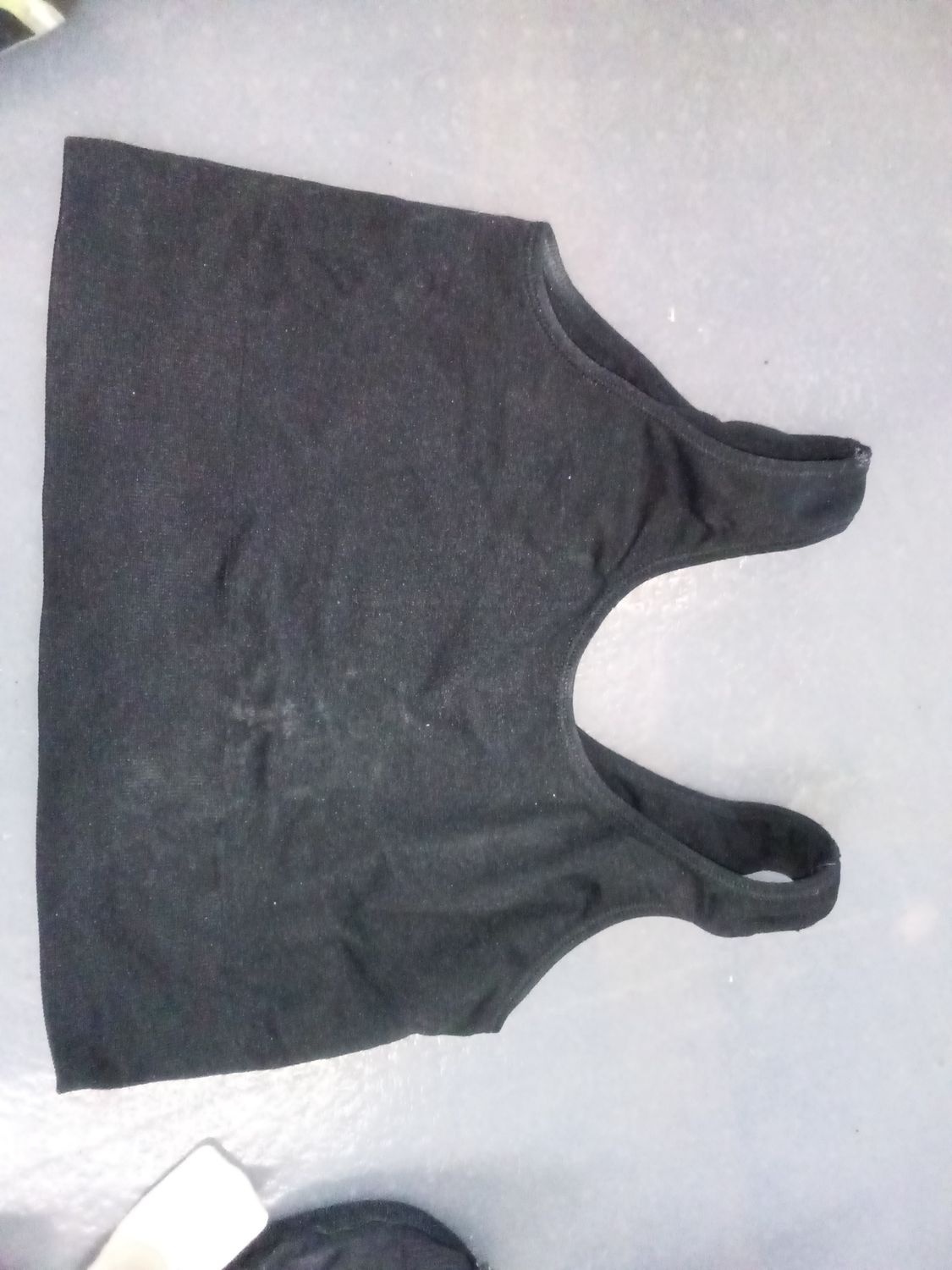 Black sports bra