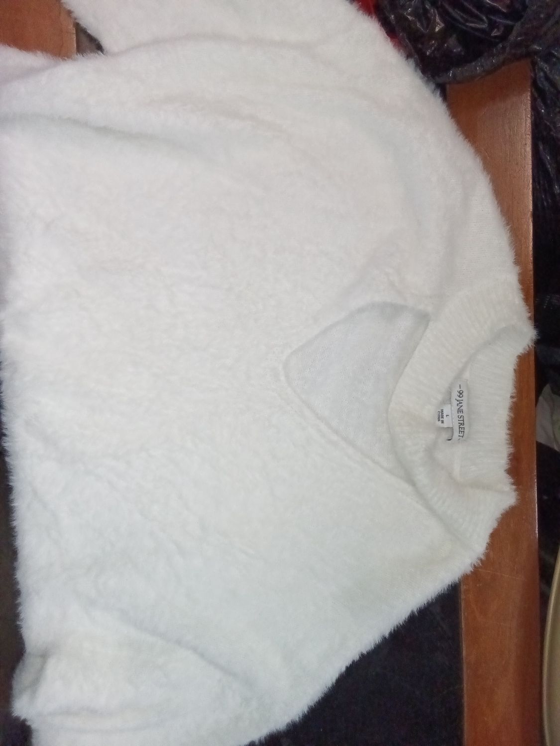 Long sleeve cream fuzzy  99 James Street sweatersize L