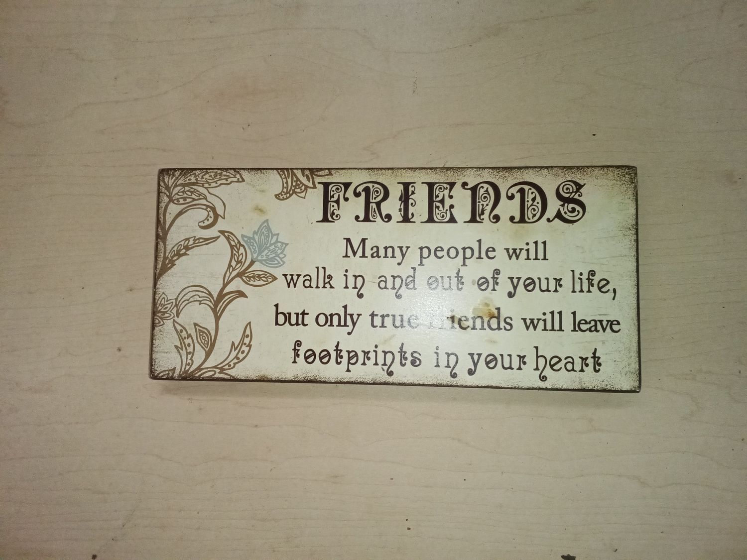 Friends Wood Decor plaque