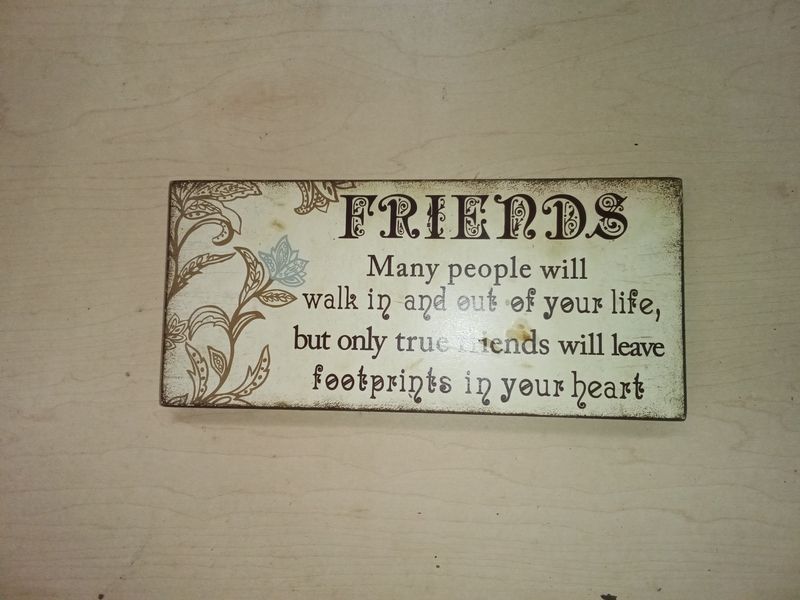 Friends Wood Decor plaque