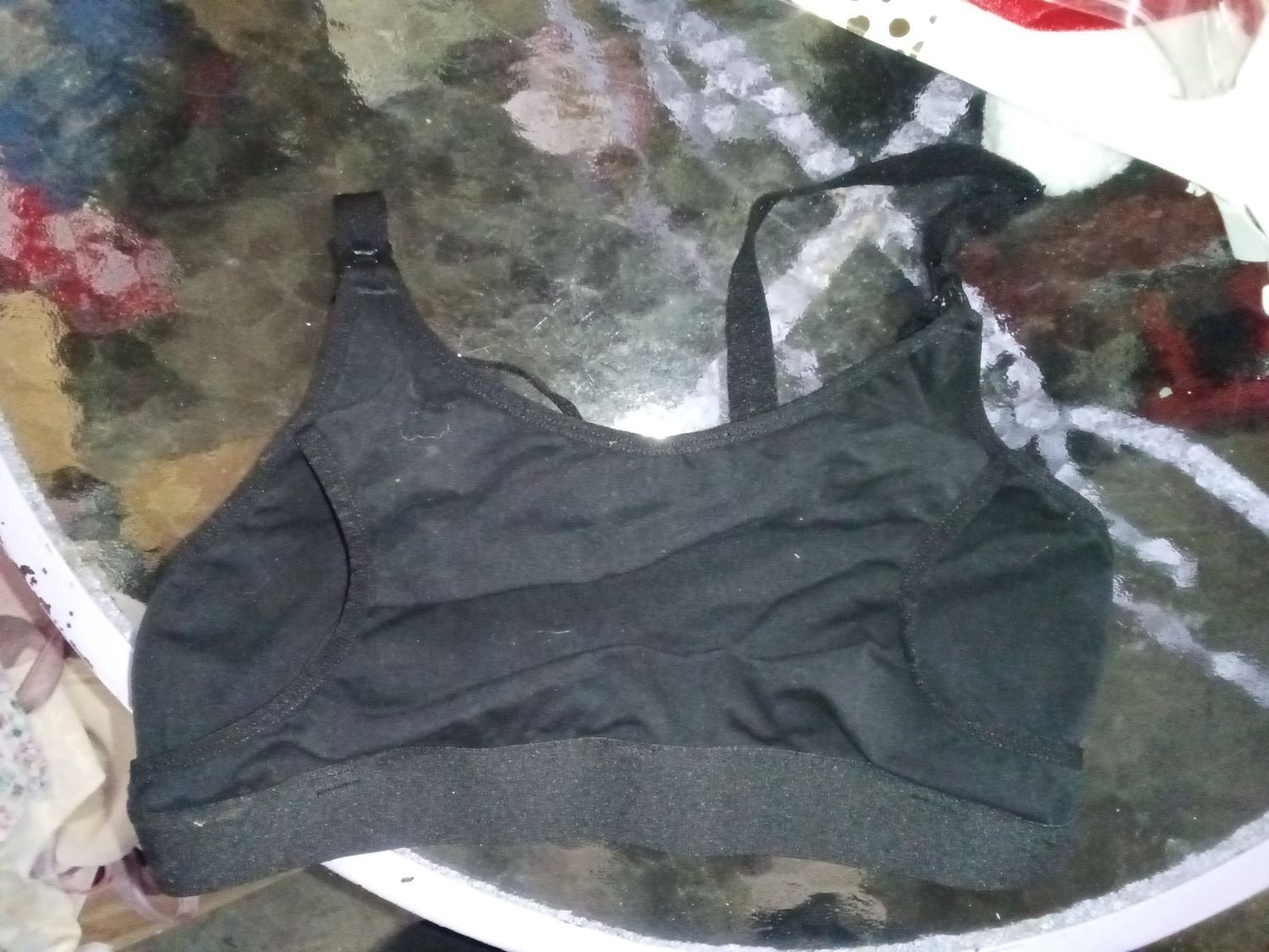 Black size medium sports bra