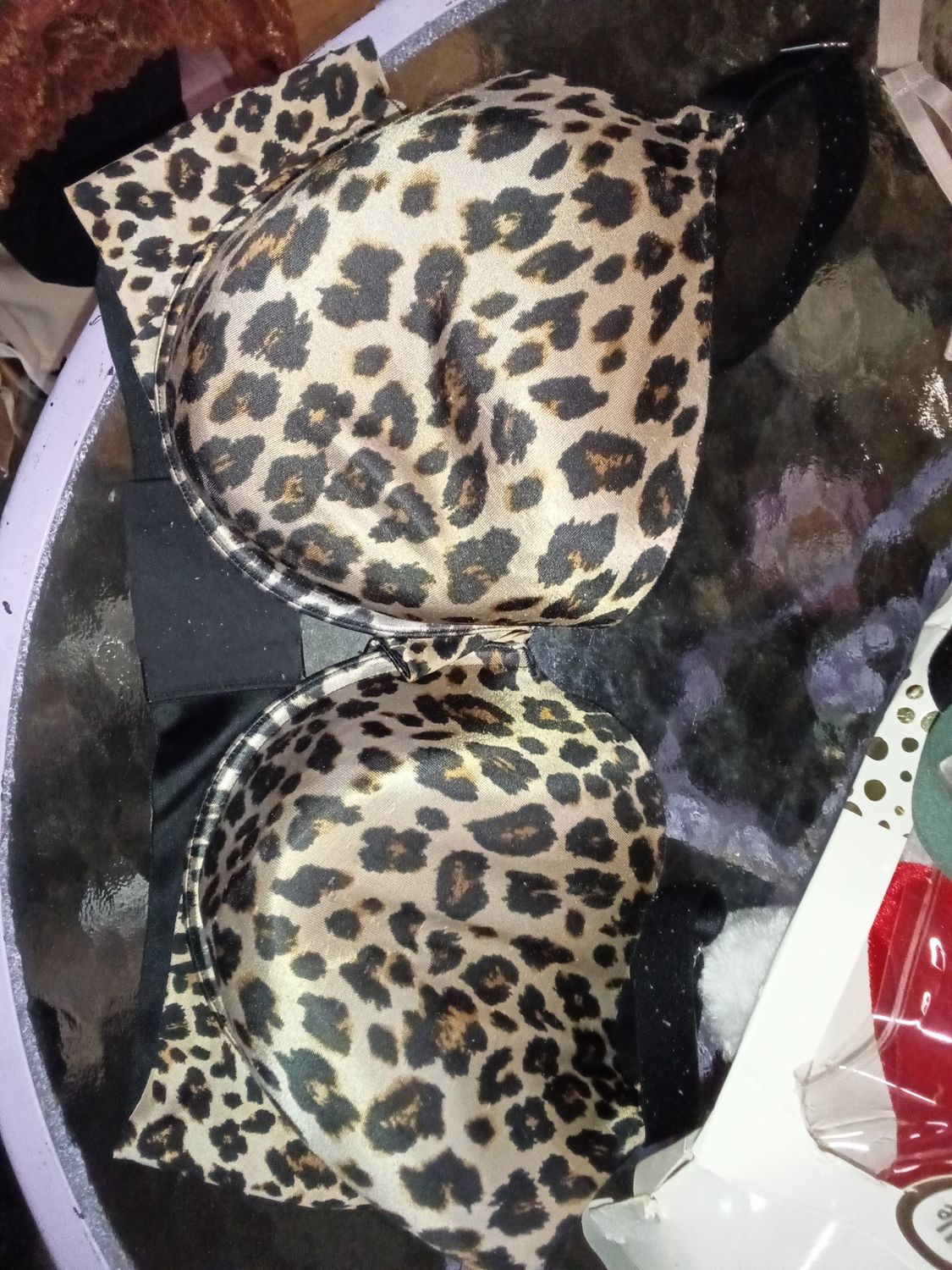 Cheetah print bra size 40DD