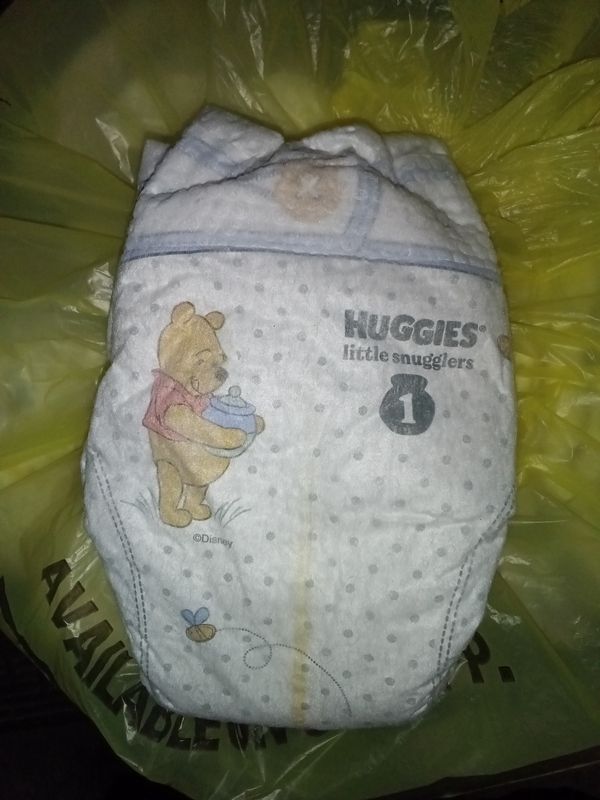Huggies Little Snugglers baby diapers, size 1